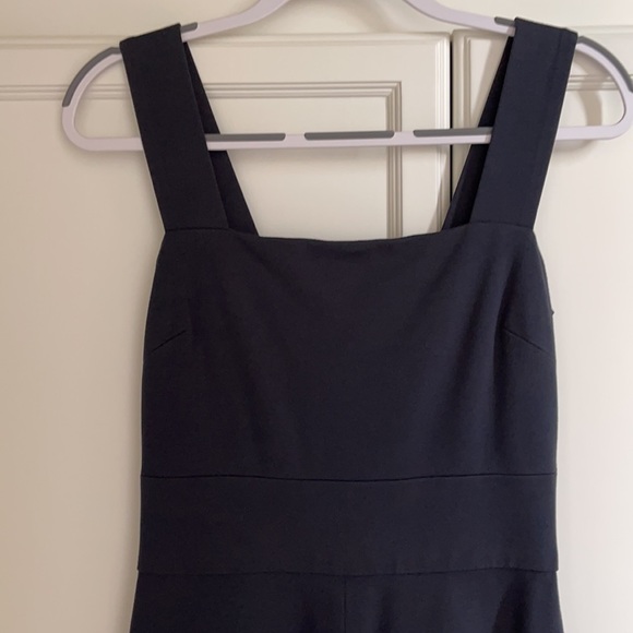 Banana Republic/Milly navy a-line dress - size 4 - so flattering- ๐ - Picture 4 of 8